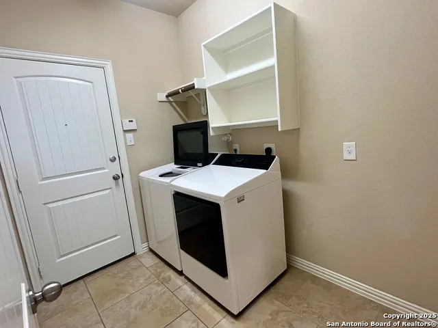 8630 Sierra Sky San Antonio, TX 78254