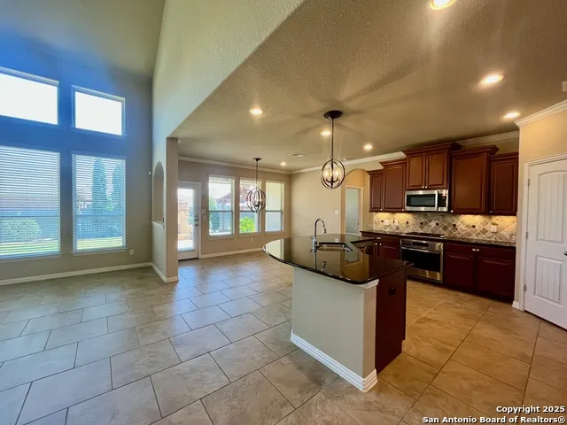 8630 Sierra Sky San Antonio, TX 78254