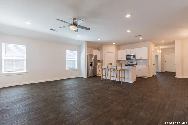 626 JANE LONG DR San Marcos, TX 78666
