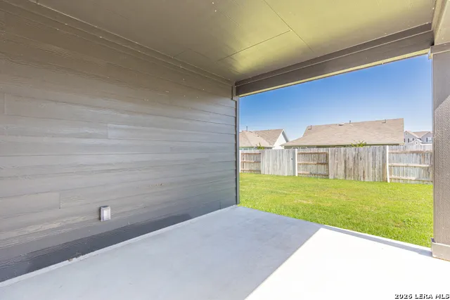 626 JANE LONG DR San Marcos, TX 78666