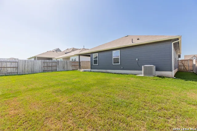 626 JANE LONG DR San Marcos, TX 78666