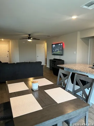 8824 Broad Wing Dr San Antonio, TX 78222