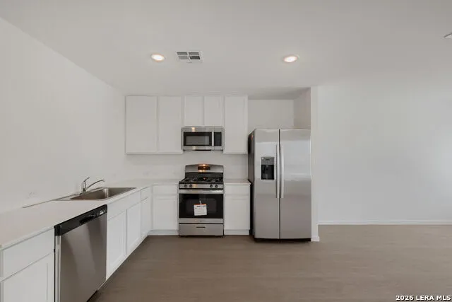 6829 Chert Chase Elmendorf, TX 78112