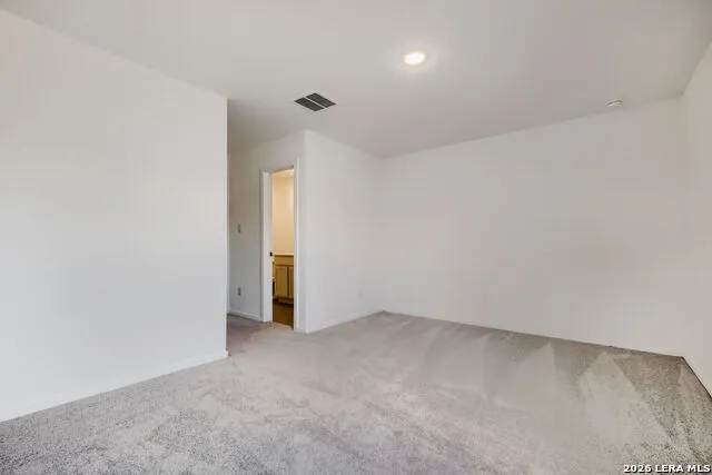 6829 Chert Chase Elmendorf, TX 78112