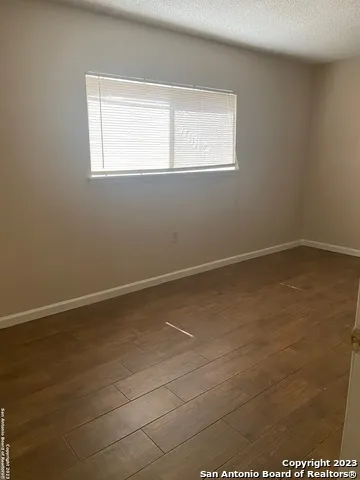 9410 BOWEN DR San Antonio, TX 78250
