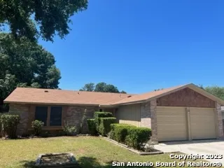 9410 BOWEN DR San Antonio, TX 78250