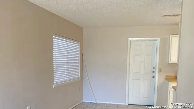 9410 BOWEN DR San Antonio, TX 78250