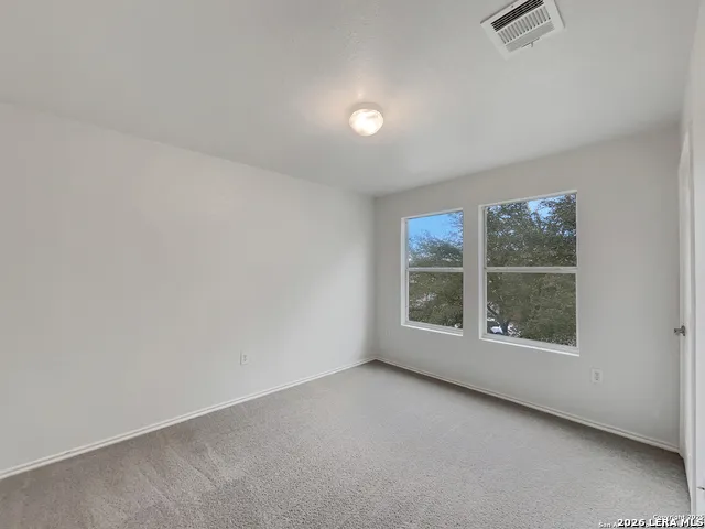 6010 BLOSSOM BND San Antonio, TX 78218