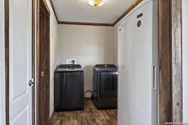 3660 BLUNTZER RD Jourdanton, TX 78026