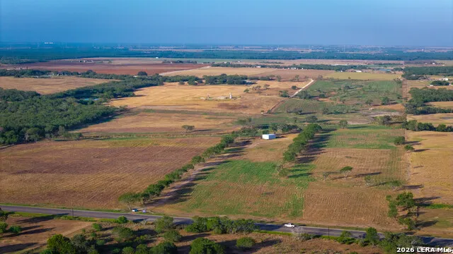7110 Us Highway 181 Poth, TX 78147