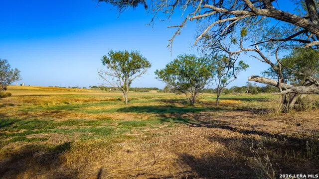 7110 Us Highway 181 Poth, TX 78147