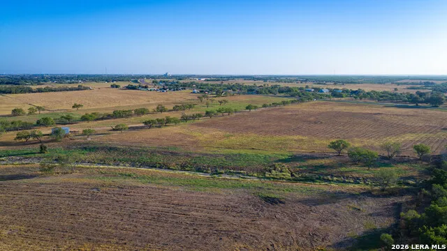 7110 Us Highway 181 Poth, TX 78147