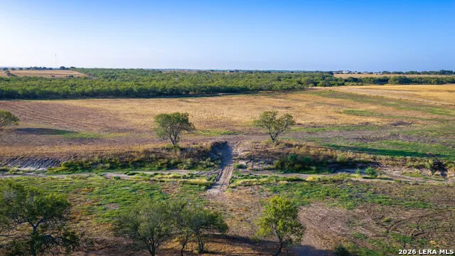 7110 Us Highway 181 Poth, TX 78147