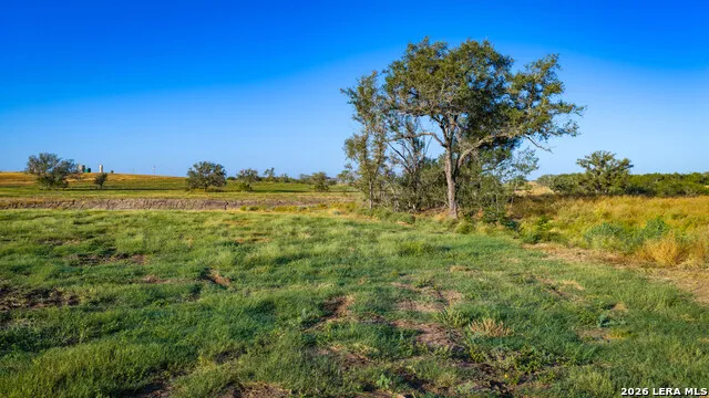 7110 Us Highway 181 Poth, TX 78147
