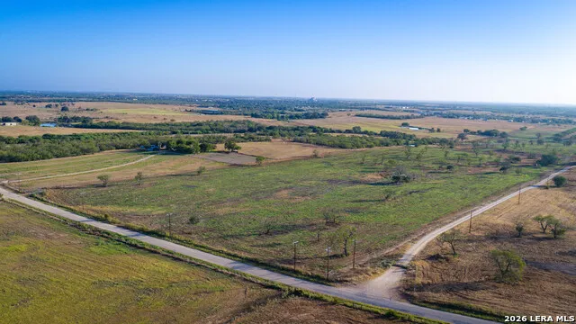 7110 Us Highway 181 Poth, TX 78147