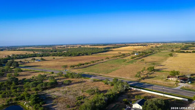 7110 Us Highway 181 Poth, TX 78147