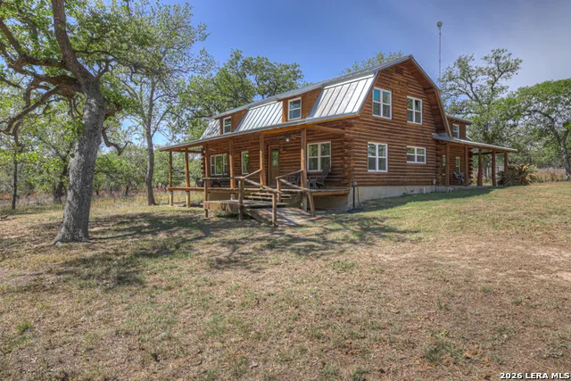 3165 Vivroux Ranch Rd Seguin, TX 78155