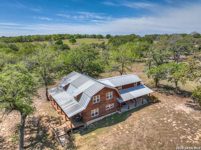 3165 Vivroux Ranch Rd Seguin, TX 78155