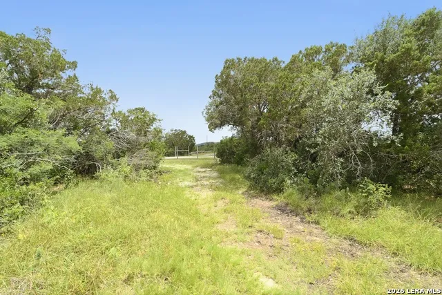 17398 TX Hwy 127 Sabinal, TX 78881