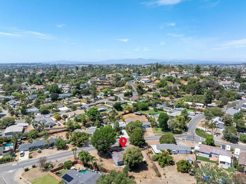1223 Coventry Rd Vista, CA 92084