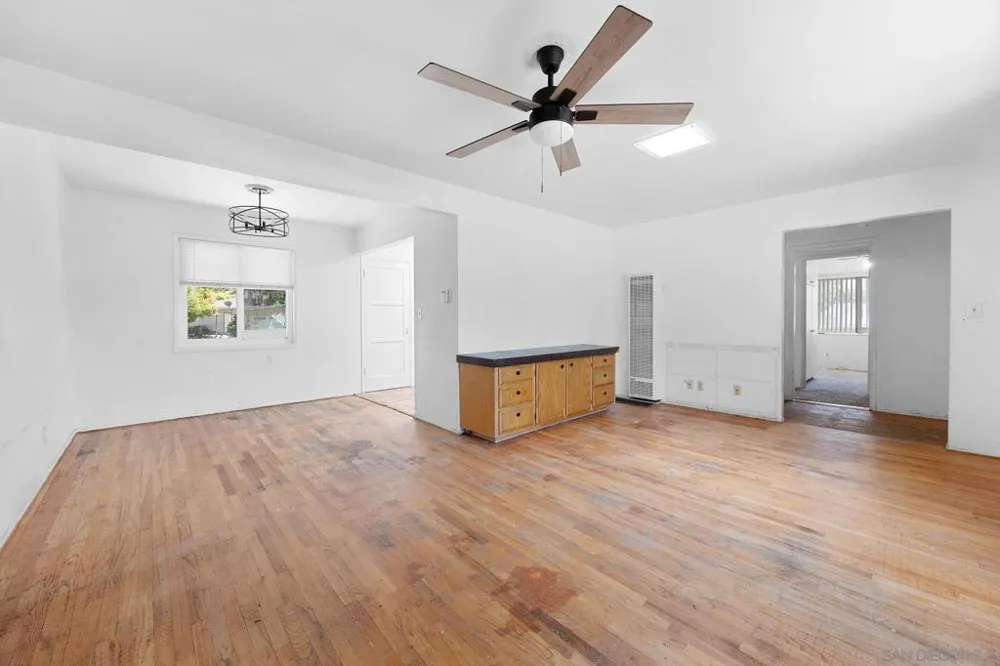 1223 Coventry Rd Vista, CA 92084