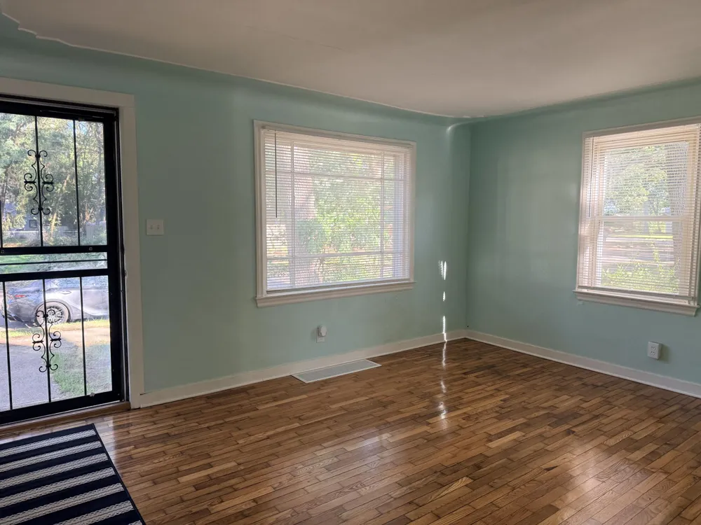 3369 7th Street Muskegon Heights, MI 49444