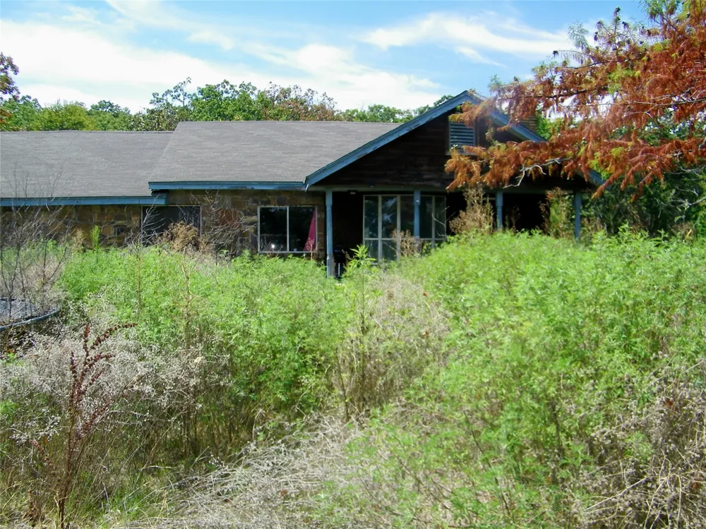 S 230th Road Henryetta, OK 74437