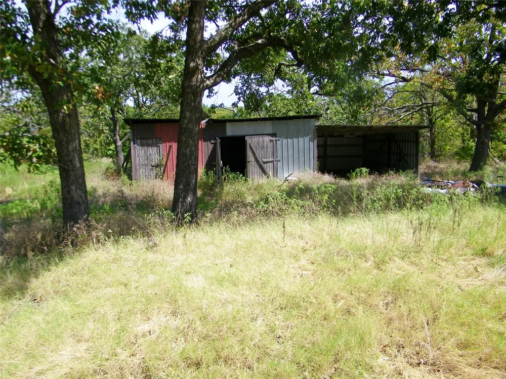 S 230th Road Henryetta, OK 74437