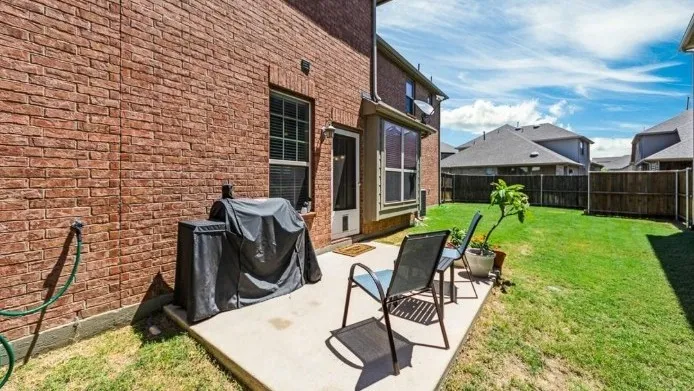 4364 Peregrine Way Carrollton, TX 75010