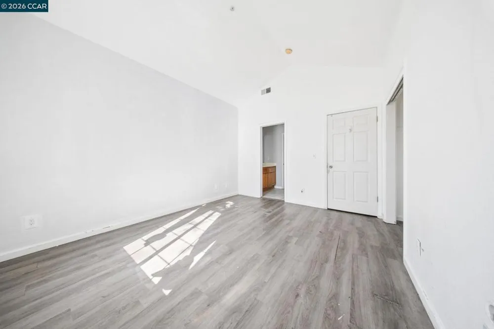 97 Manchester Dr Fairfield, CA 94533