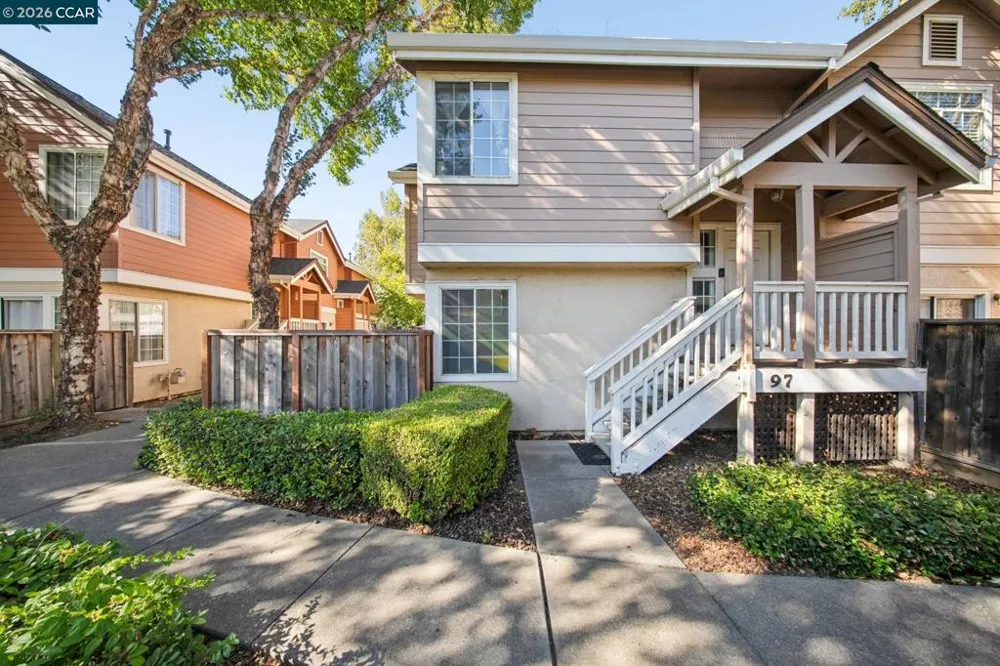 97 Manchester Dr Fairfield, CA 94533