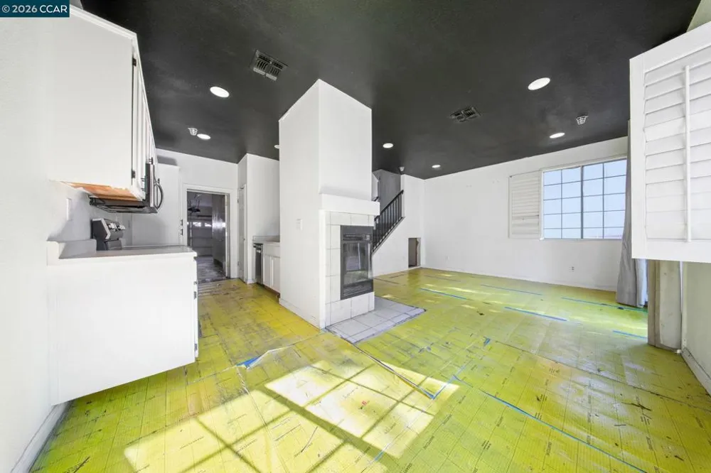 97 Manchester Dr Fairfield, CA 94533