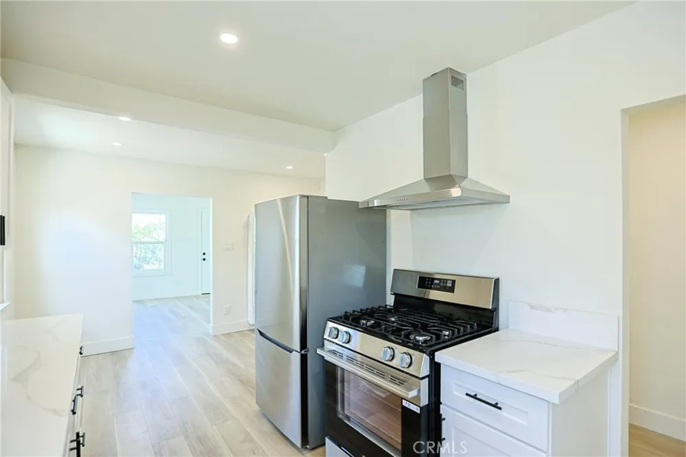 1524 W 223rd Street Torrance, CA 90501