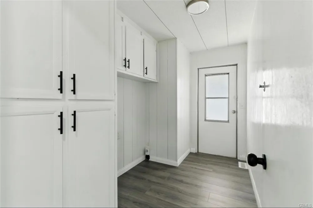 900 Santa Clara Hemet, CA 92543