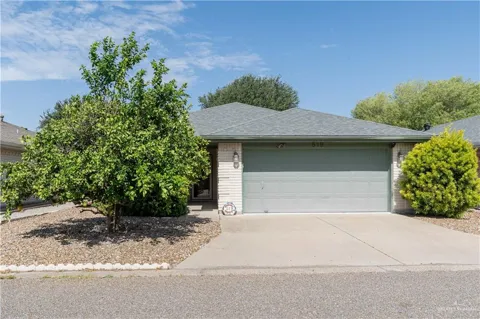 519 Capricorn Street