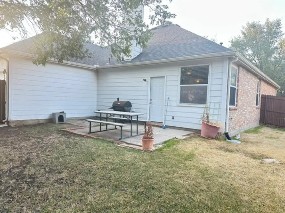 1526 Creek Springs Drive Allen, TX 75002