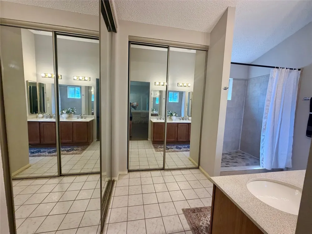 4615 Leicester Way Missouri City, TX 77459