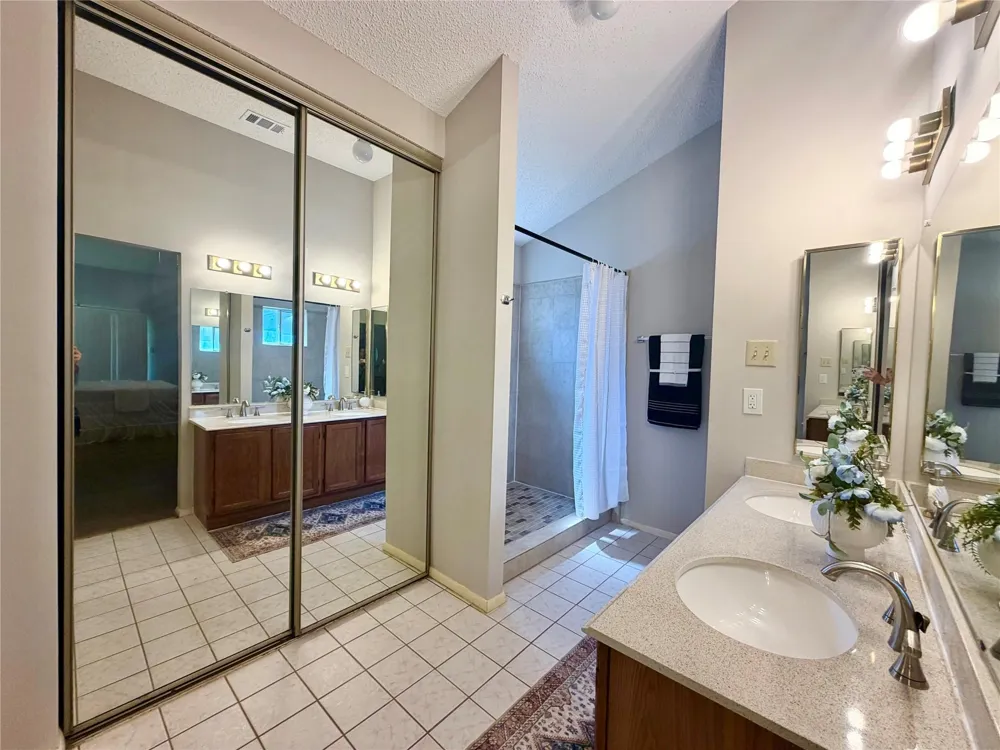4615 Leicester Way Missouri City, TX 77459