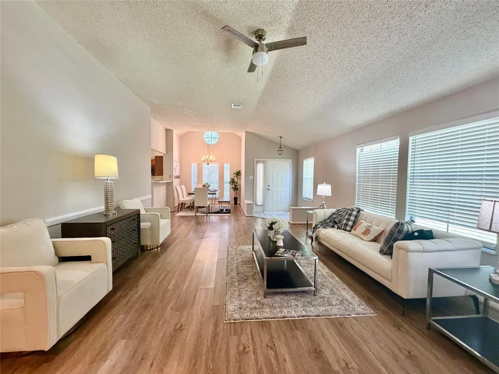 4615 Leicester Way Missouri City, TX 77459