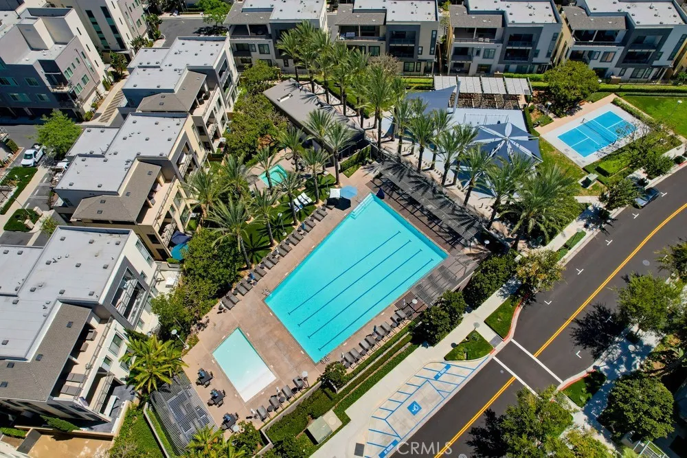141 Tribeca Irvine, CA 92612