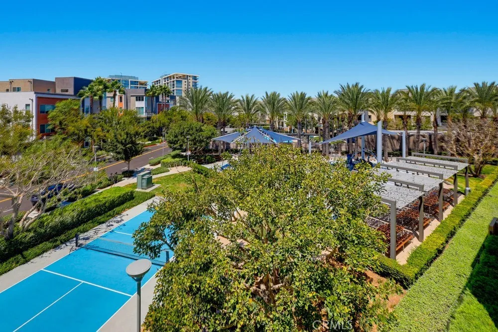 141 Tribeca Irvine, CA 92612