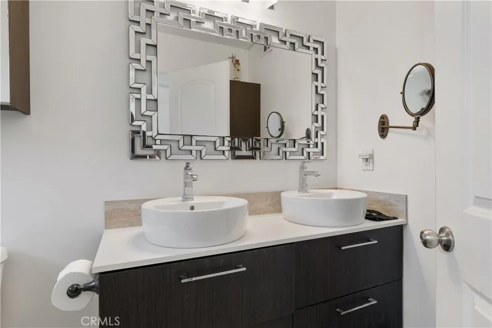 5282 Trinette Garden Grove, CA 92845