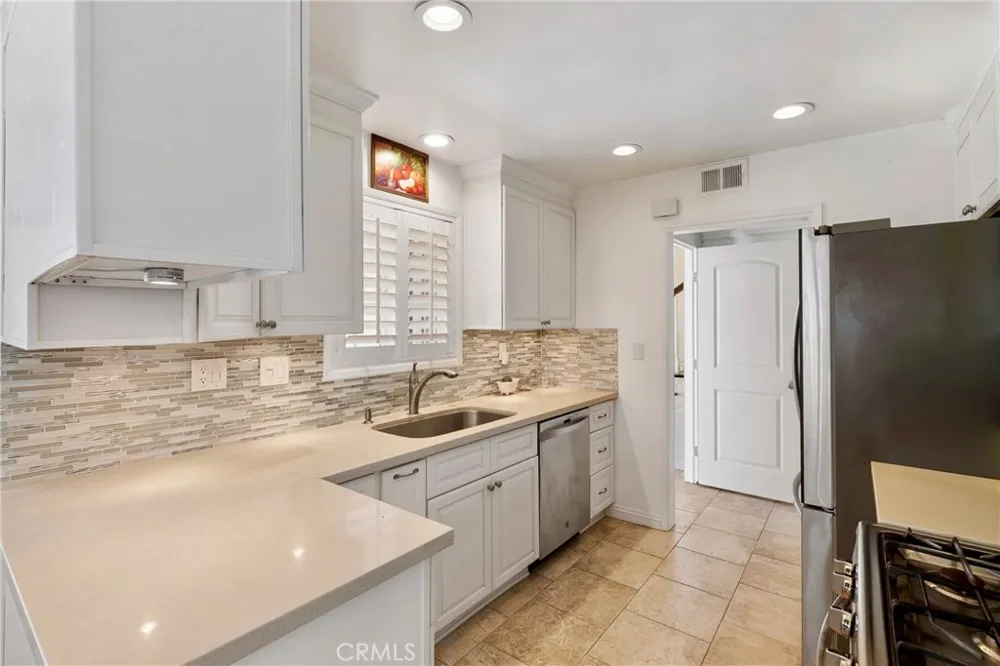 5282 Trinette Garden Grove, CA 92845
