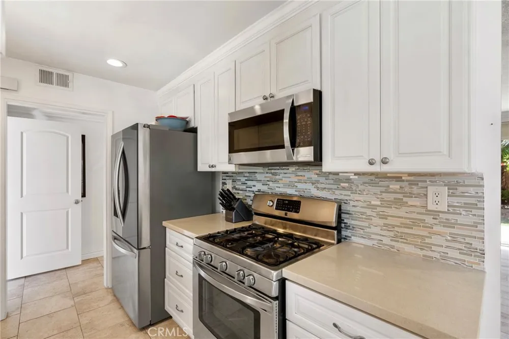 5282 Trinette Garden Grove, CA 92845