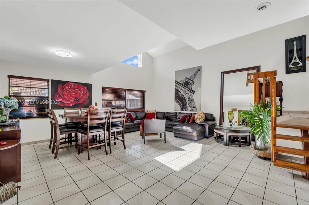 9911 SW 136th Ct Miami, FL 33186