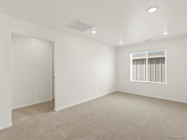 4611 Sunsplash Way Johnstown, CO 80534