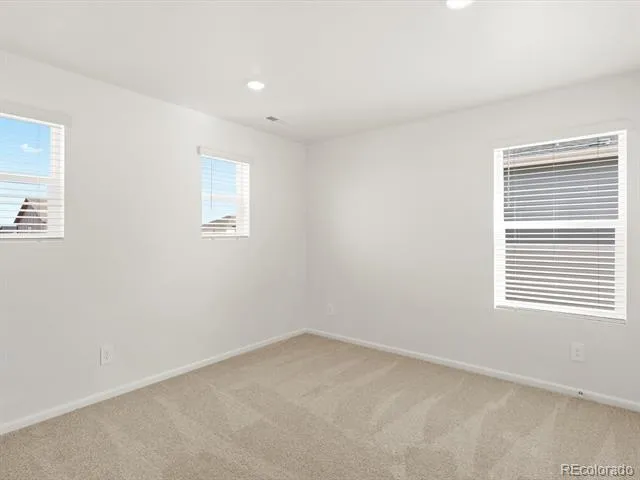 4611 Sunsplash Way Johnstown, CO 80534