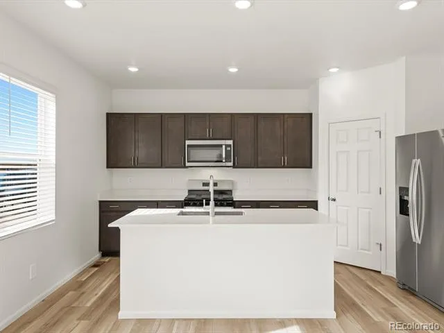 4611 Sunsplash Way Johnstown, CO 80534