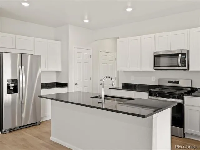 512 97th Avenue Greeley, CO 80631