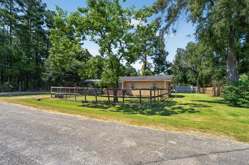 1415 Sharon Street Vidor, TX 77662